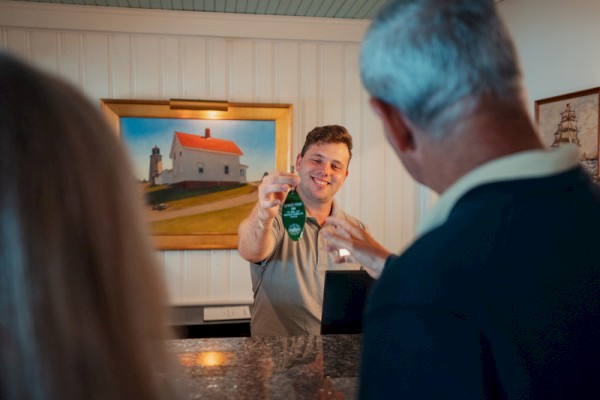 Spruce Point Inn