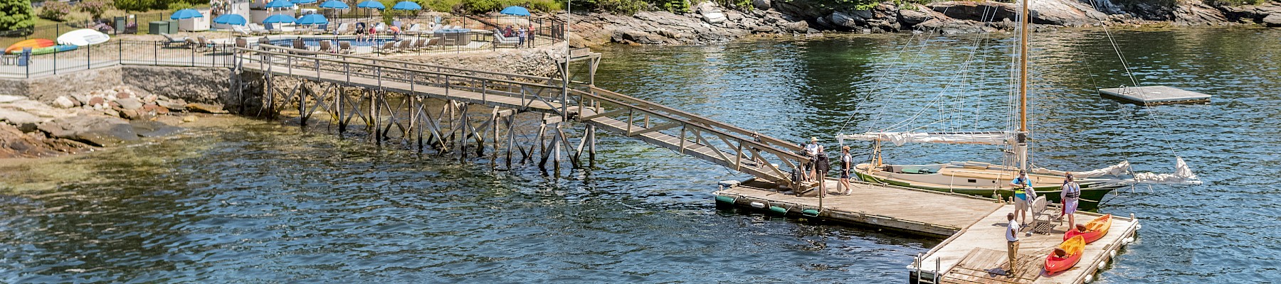 Spruce Point Inn