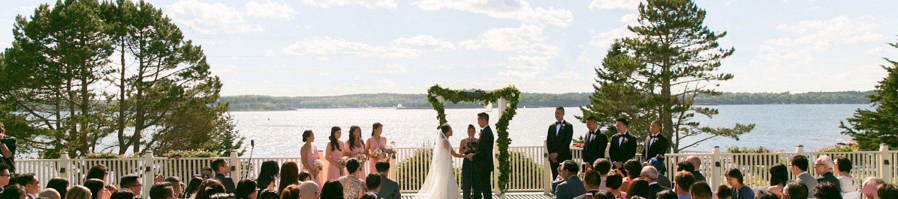 Spruce Point Inn